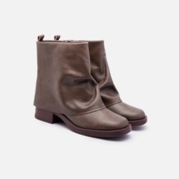 Bota Em Couro