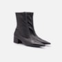 Bota Em Couro
