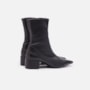 Bota Em Couro
