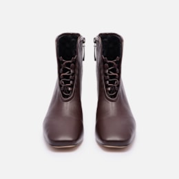 Bota Em Couro