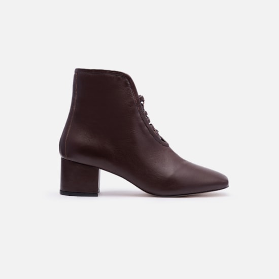 Bota Em Couro