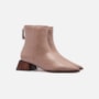 Bota Em Couro