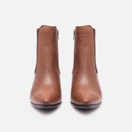 Bota Em Couro