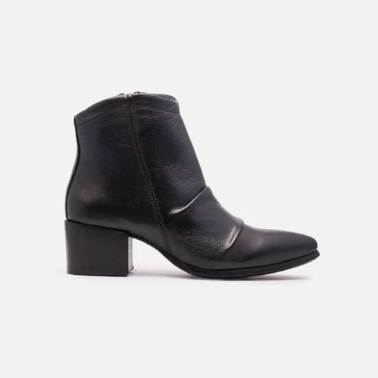 Bota Em Couro