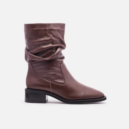 Bota Em Couro