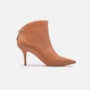 Bota Estella