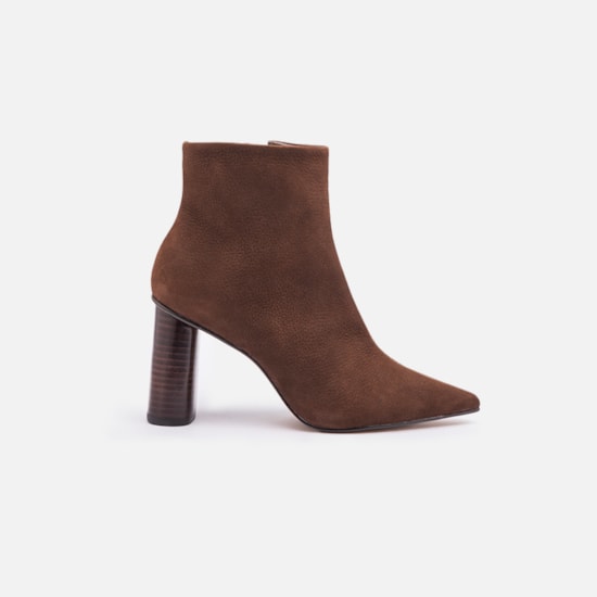 Bota Nobuck