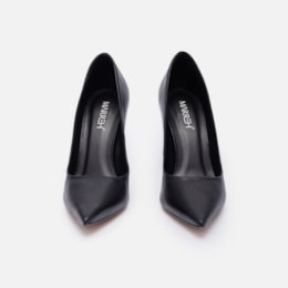 Scarpin Em Couro